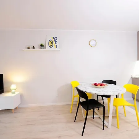 Sleep Well Madalinskiego