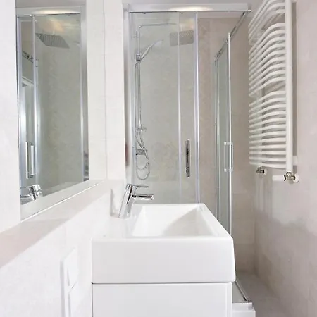 Sleep Well Madalinskiego * Wroclaw