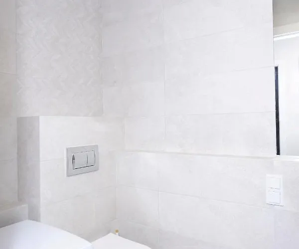 Sleep Well Madalinskiego Breslau