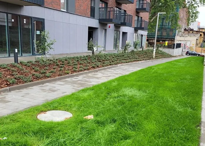 Sleep Well Madalinskiego Apartment Breslau