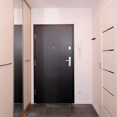 Апартаменты Sleep Well Madalinskiego